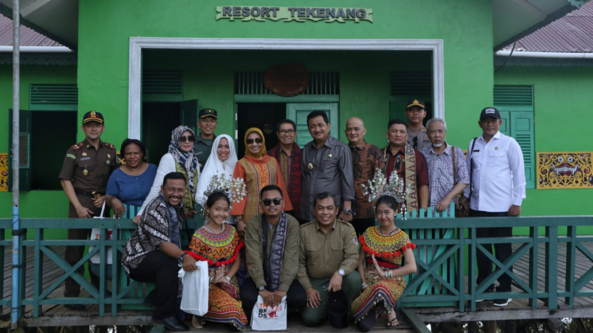 Komite III DPD RI Meninjau Eksotisme Bukit Tekenang
